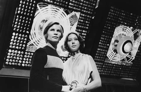 Logan’s Run: Eine dystopische Zukunft voller Jugendlust und tödlicher Verfolgung!